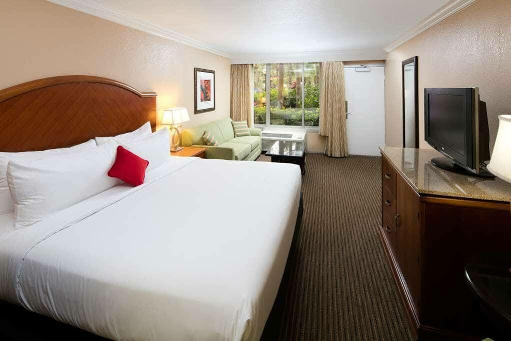 Maingate Kissimmee Hotel Exterior photo